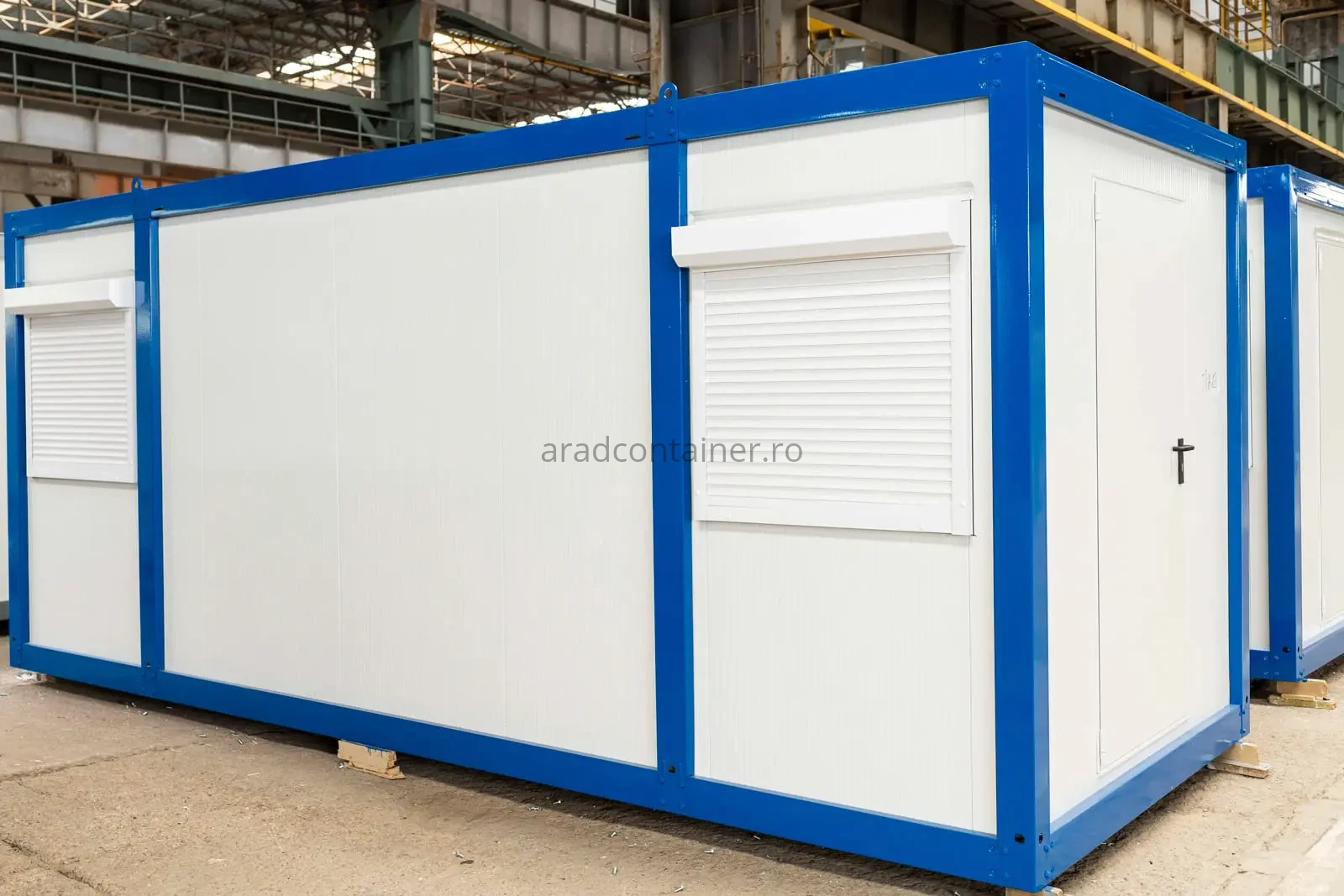container birou 3